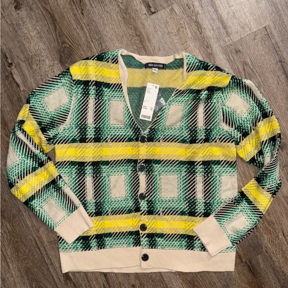 Urban Outfitters • Plaid Graphic Cardigan - Picture 2 of 9